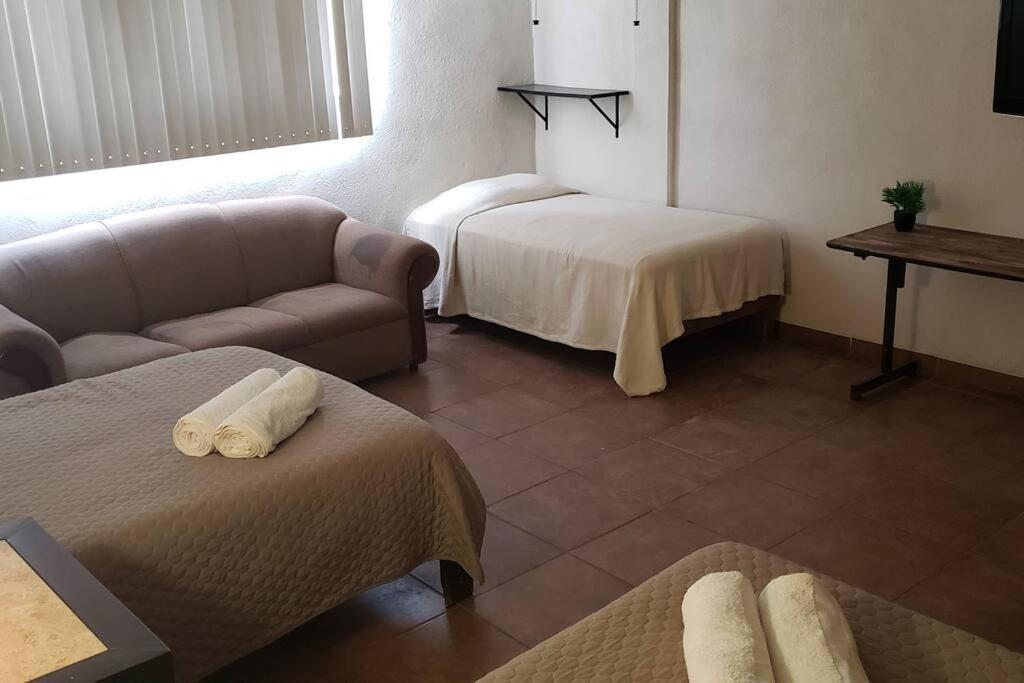 Departamento Grande Con 2 Recamaras Con Aire 5 Camas Wifi 115Mb, Cocina .Cochera Techada, #4 Ciudad Valles Buitenkant foto
