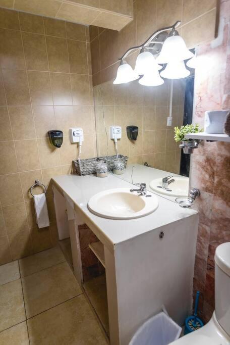 Departamento Grande Con 2 Recamaras Con Aire 5 Camas Wifi 115Mb, Cocina .Cochera Techada, #4 Ciudad Valles Buitenkant foto