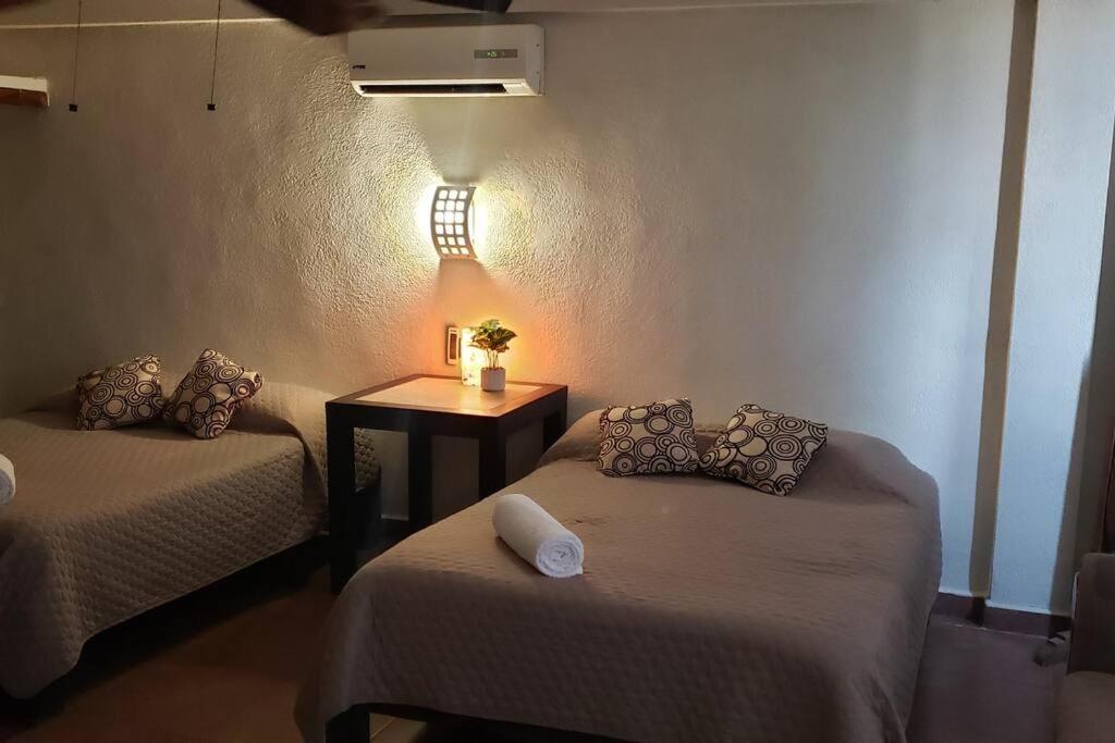 Departamento Grande Con 2 Recamaras Con Aire 5 Camas Wifi 115Mb, Cocina .Cochera Techada, #4 Ciudad Valles Buitenkant foto