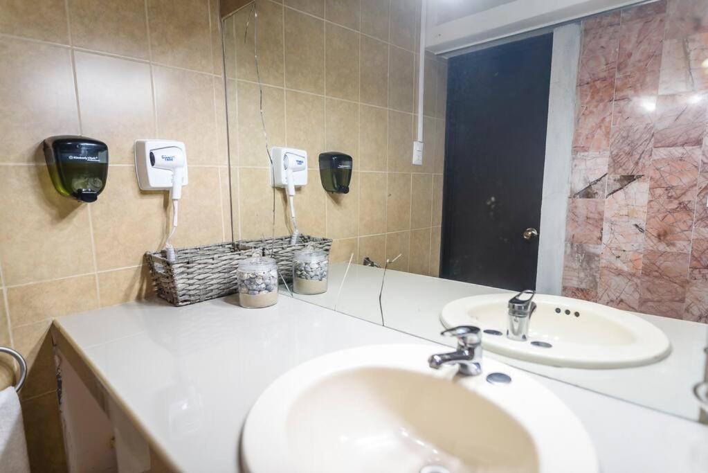 Departamento Grande Con 2 Recamaras Con Aire 5 Camas Wifi 115Mb, Cocina .Cochera Techada, #4 Ciudad Valles Buitenkant foto